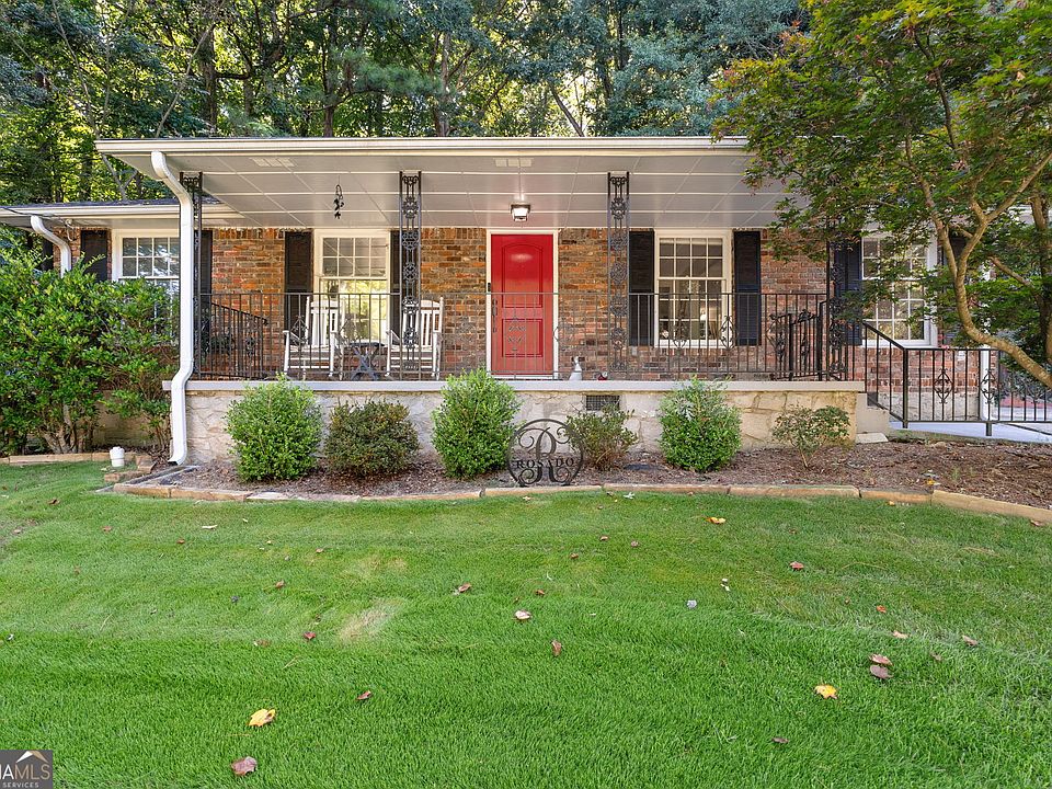 1st image of 2264 Capehart Cir NE