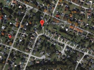 224 1/2 Overlook Pl, Columbia, TN 38401