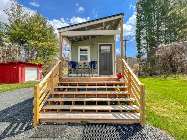 218 Bob McNeill Rd, West Jefferson, NC 28694