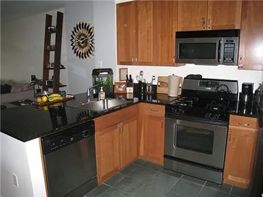 Rented by Luxor Homes & Investment Realty | media 6