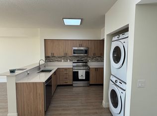 985 SW 37th Ave #901, Miami, FL 33135