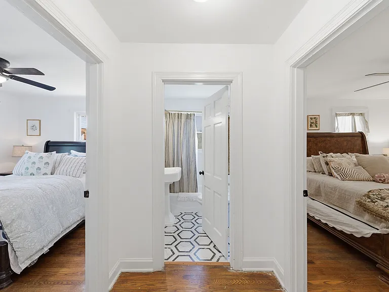 926 Idlewild Dr — Photo 20