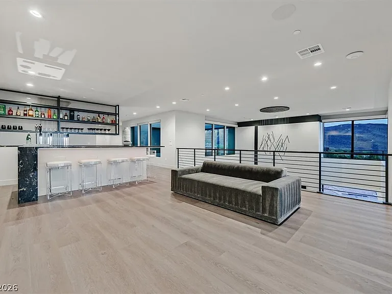 807 Magnum Cliff Ct — Photo 42