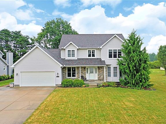3rd image of 1229 Victory Hill Ln