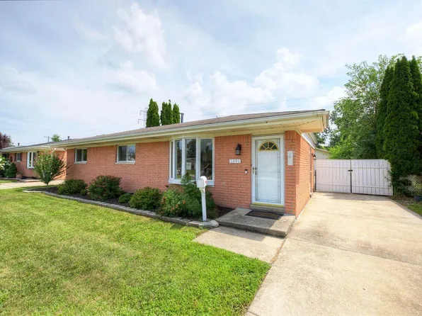 1391 S Sutton St, Westland, MI 48186