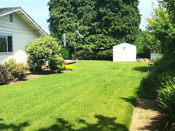 3rd image of 706 N 7th Ave SW