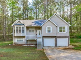 115 Rocky Ridge Dr, Douglasville, GA