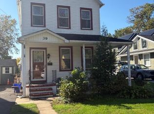 39 W Spring St, Somerville, NJ 08876
