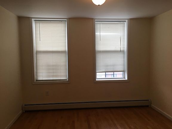3rd image of 318 Forrest St #27Y