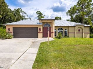 11402 Habersham Ct, North Fort Myers, FL 33917