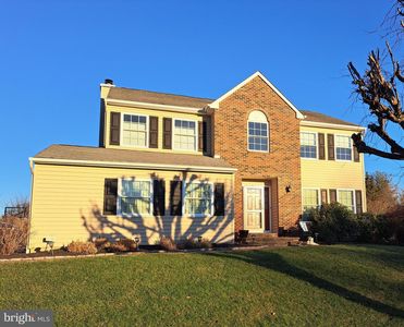 1 Denton Cir, Newtown, PA, 18940