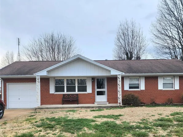 106 Dixie Dr, Chester, IL 62233