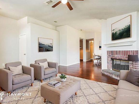 4th image of 2111 Dandelion Dr