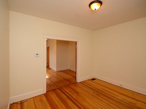 Den 10 foot 4 x 12' 4 inches