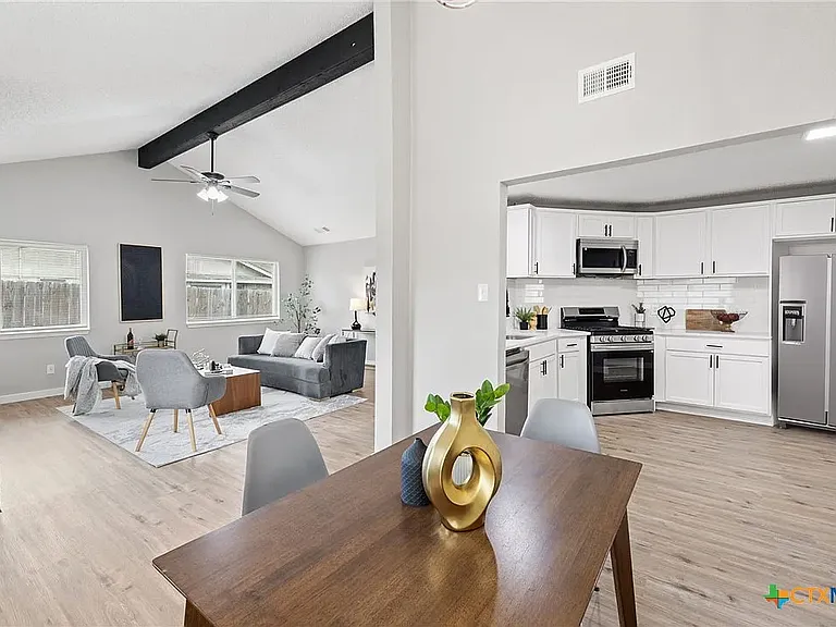 804 Antelope Trl — Photo 18