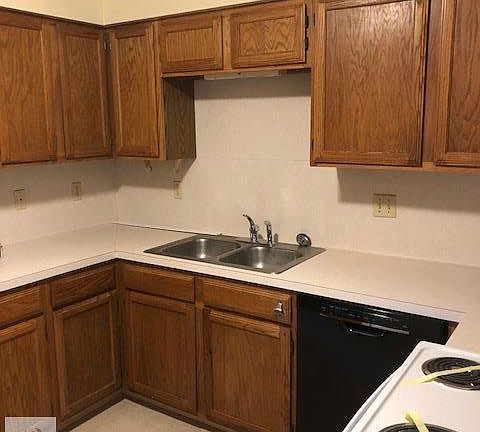 5th image of 1801 E Palm Dr