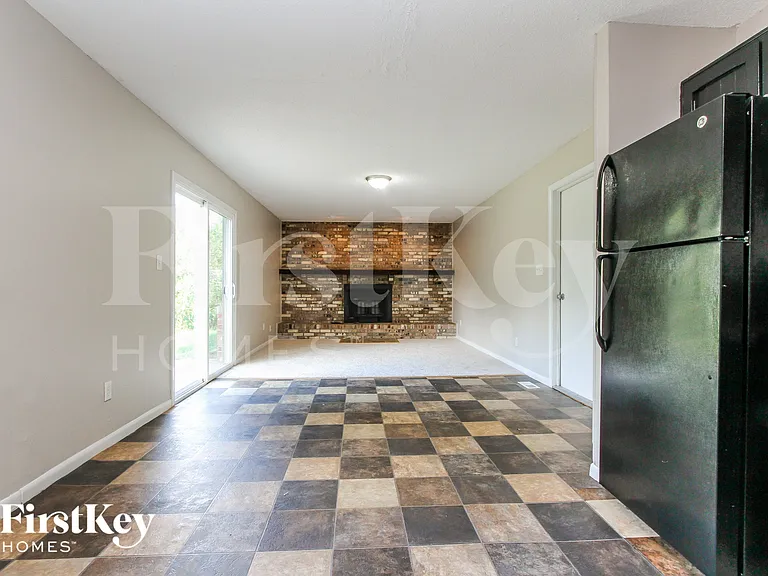 3602 Ivory Way — Photo 5