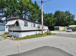 1760 Westover Rd #17, Chicopee, MA 01020