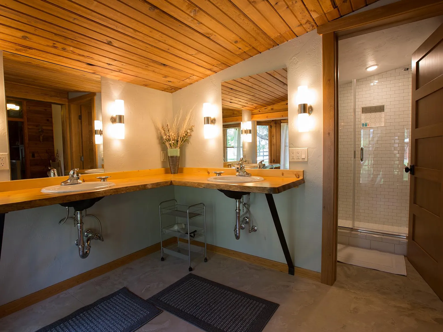 600 Three Eagle Ln — Photo 4
