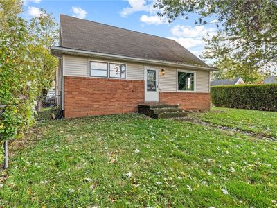 2510 Gross Ave NE, Canton, OH, 44714