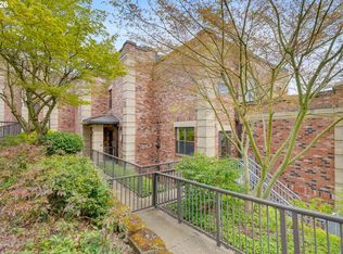 2430 NW Westover Rd #1-202, Portland, OR