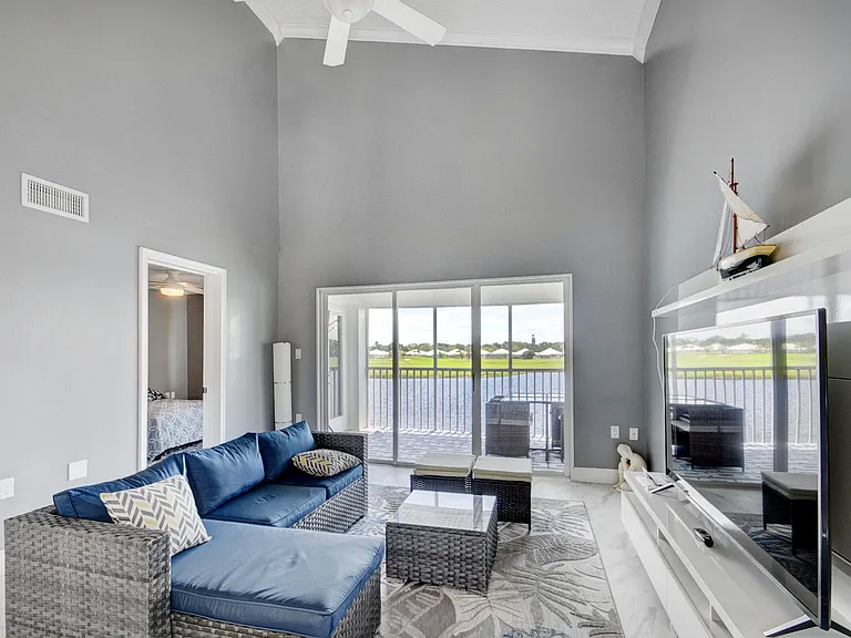 9204 Glenmoor Dr — Photo 12