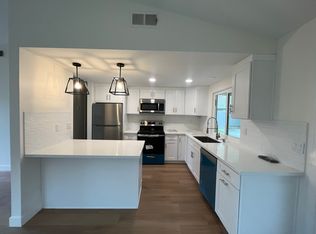 7098 Aquamarine Rd, San Diego, CA 92114