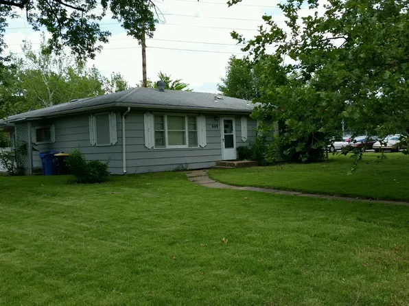 640 Frey Dr, Manhattan, KS 66502