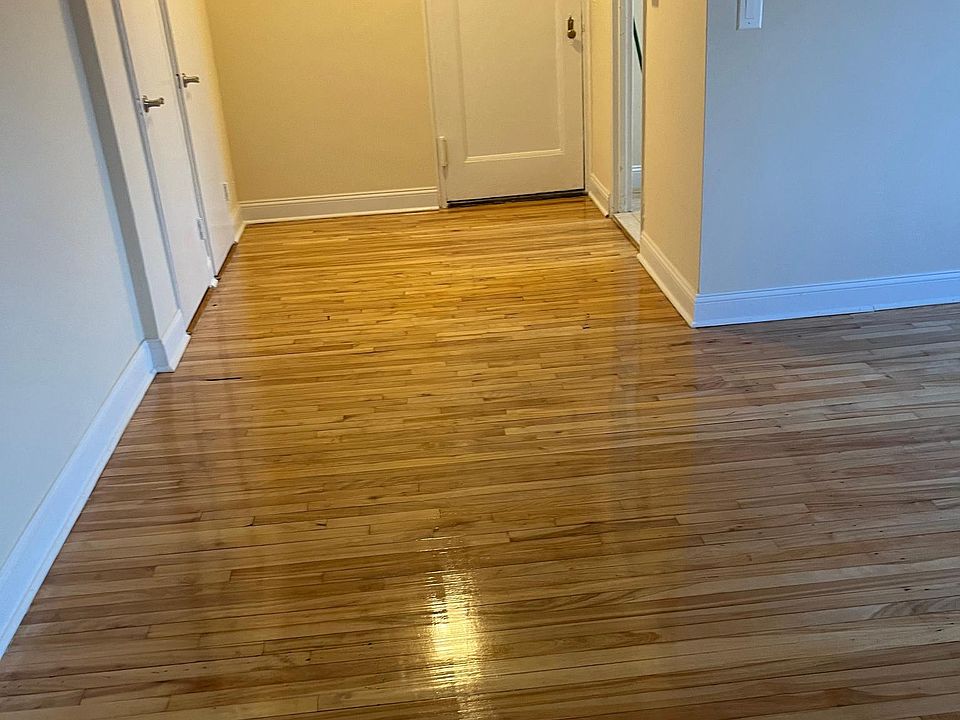 1st image of 14311 Barclay Ave APT 3D