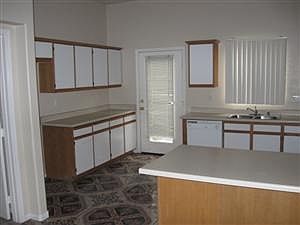 4th image of 1716 Dwayne Stedman Ave
