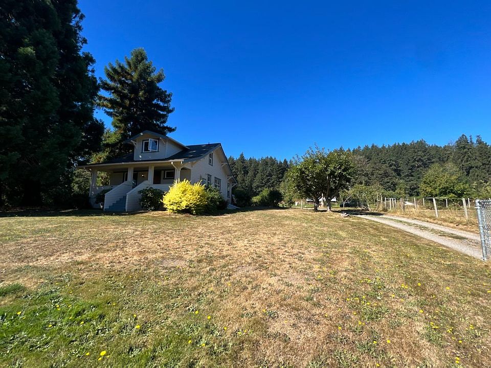 2nd image of 17123 Viking Way NW