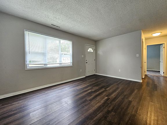 2nd image of 20 W 71st Pl