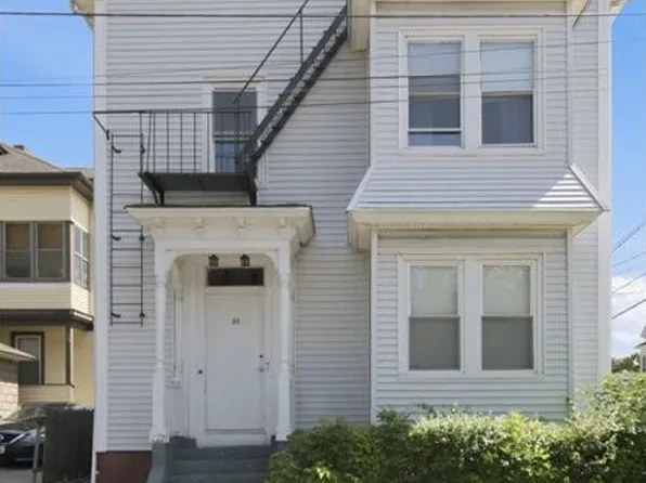 33 Opper St, Providence, RI 02904