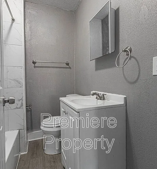 807 S Savage St — Photo 7