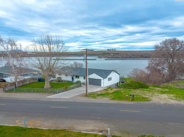 562 W Sunset Dr, Burbank, WA 99323