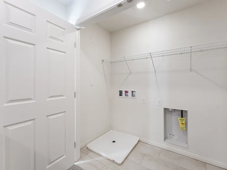 4327 W Gary Ave — Photo 30