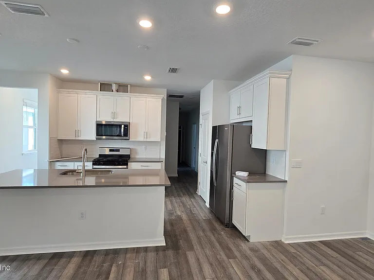 757 Blind Oak Cir — Photo 9