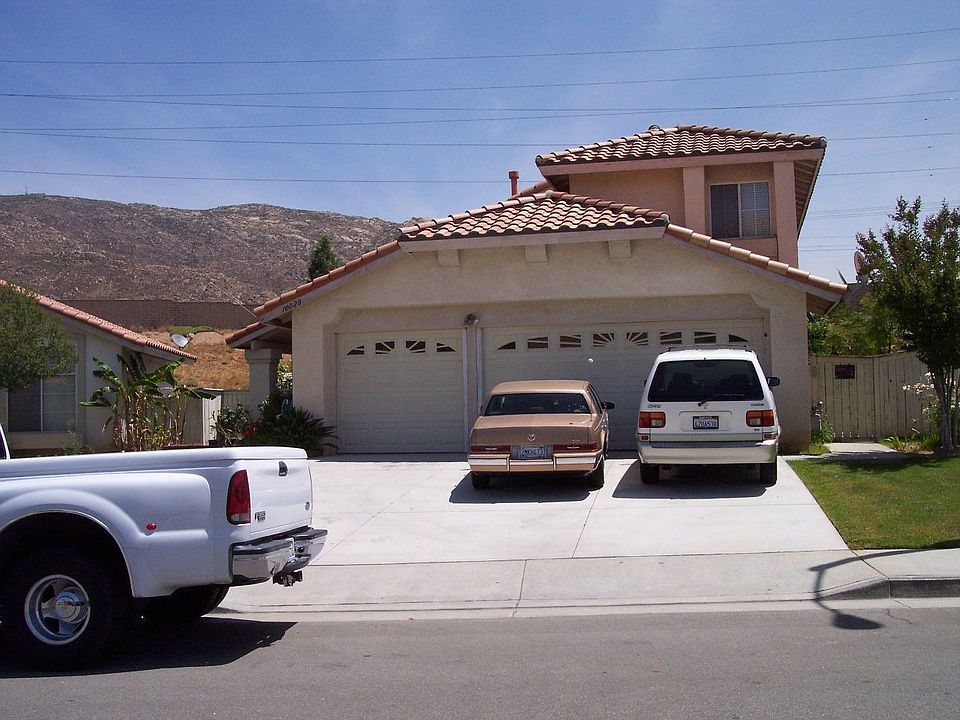 Courtesy of Mary Ann Mallory GMAC Park Place Real Estate