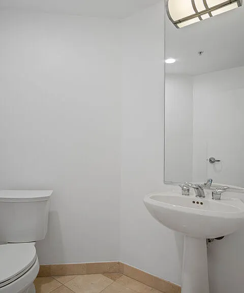 13700 Marina Pointe Dr #1916 — Photo 13