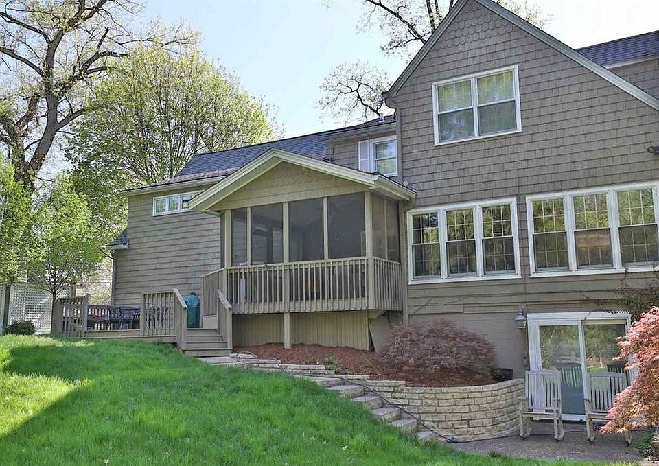 2nd image of 4541 N Miller Ave