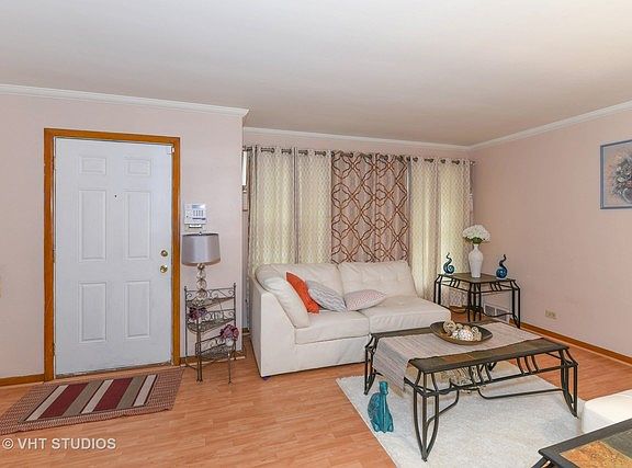 2nd image of 14933 Langley Ave