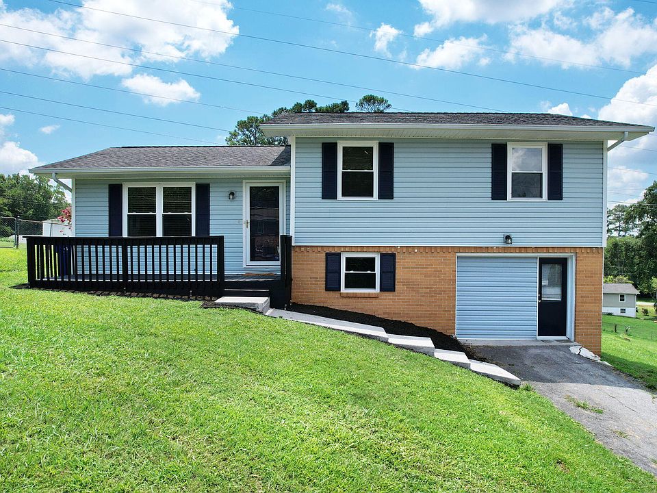 1st image of 1842 Rolling Brook Dr NE