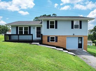 1842 Rolling Brook Dr NE, Cleveland, TN 37323