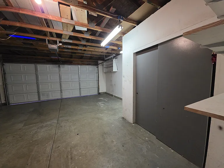 303 W Pinon St — Photo 3