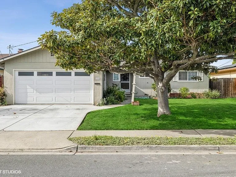 37103 San Antonio St — Photo 12