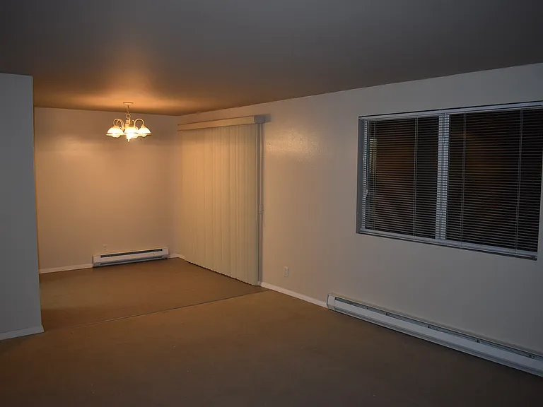 6107 NE 194th Pl #4 — Photo 16