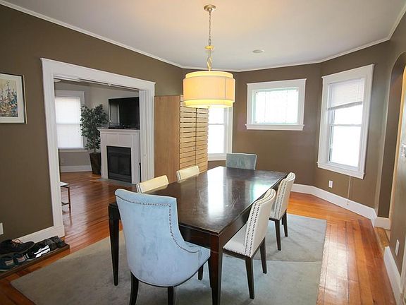 4th image of 55 King St Unit 1
