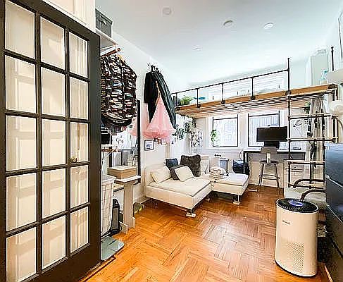 1st image of 100 Suffolk St APT 4A