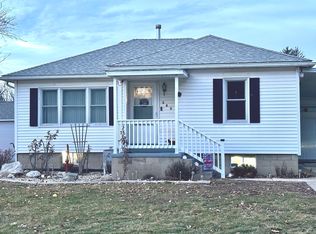 240 Water St, Weldon, IL 61882