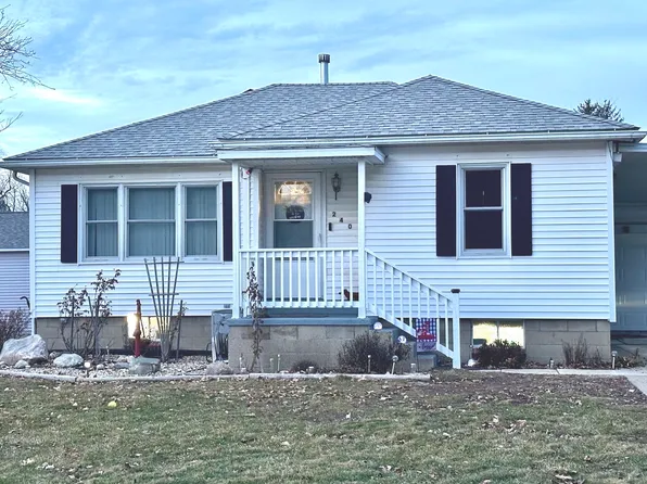 240 Water St, Weldon, IL 61882